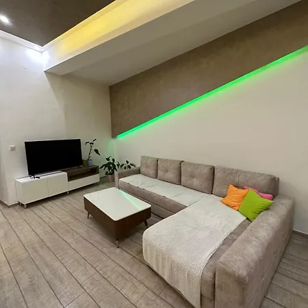 Ha Apartment